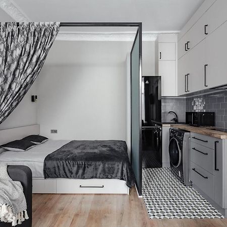 City Centre Silver Apartment Odessa Ngoại thất bức ảnh